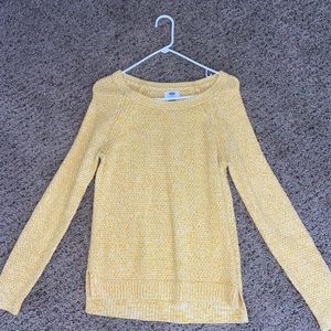 yellow sweater
